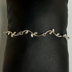 925 Leaf Link Bracelet
